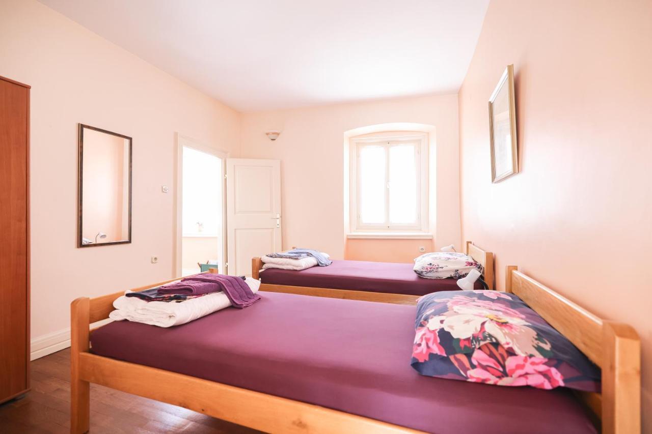 Two Bedroom In Center Igor Apartment *