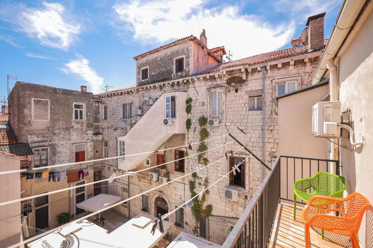 Apartment Two Bedroom In Center Igor Zadar
