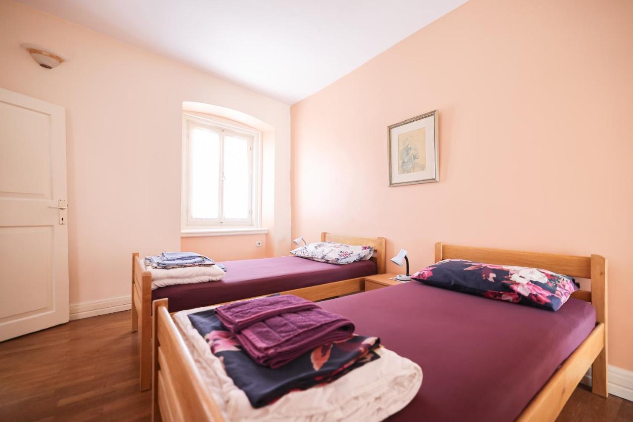 Two Bedroom In Center Igor Apartment Zadar