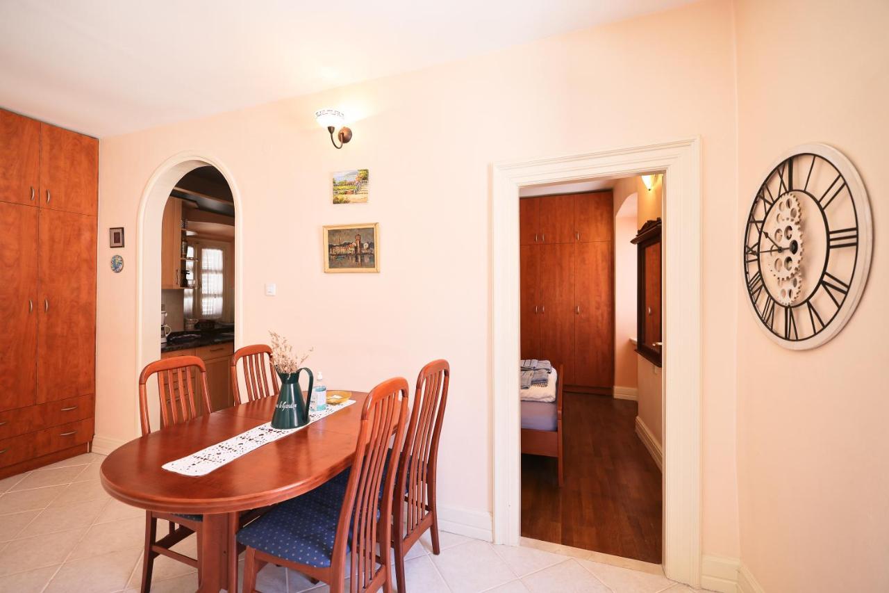 Two Bedroom In Center Igor * Zadar