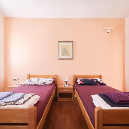 Two Bedroom Apartment In City Center Igor Zadar Exterior photo