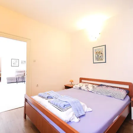 Two Bedroom Apartment In City Center Igor Zadar Exterior photo